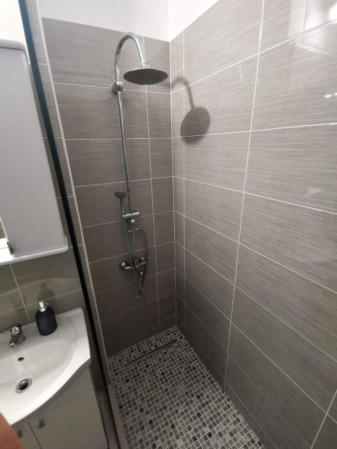 Apartament 2 Camere Aproape De Spitalul Obregia Si Bagdasar Nu Ofer Factura Bucharest Luaran gambar